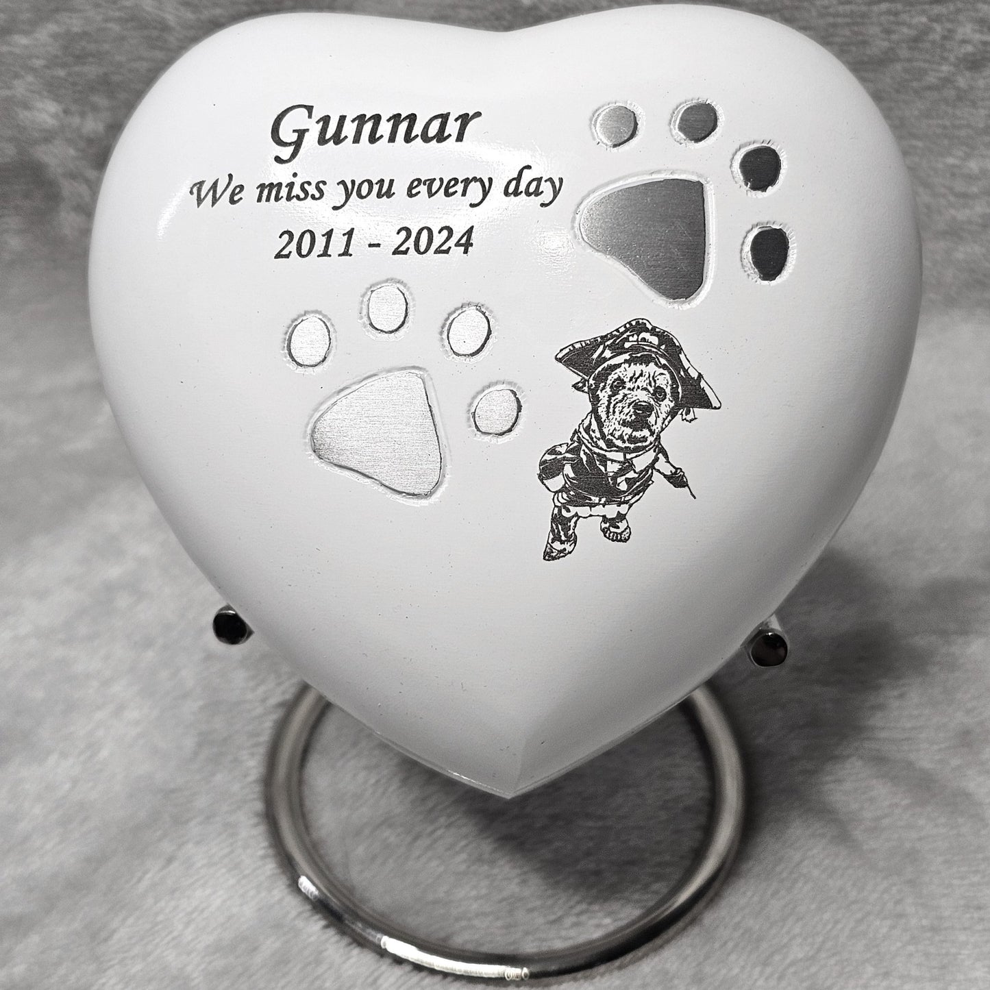 Personalised White Heart Pet Urn - FREE stand, FREE Velvet Box & Velvet Bag - Living Forever Memories - For then, For now, Forever.