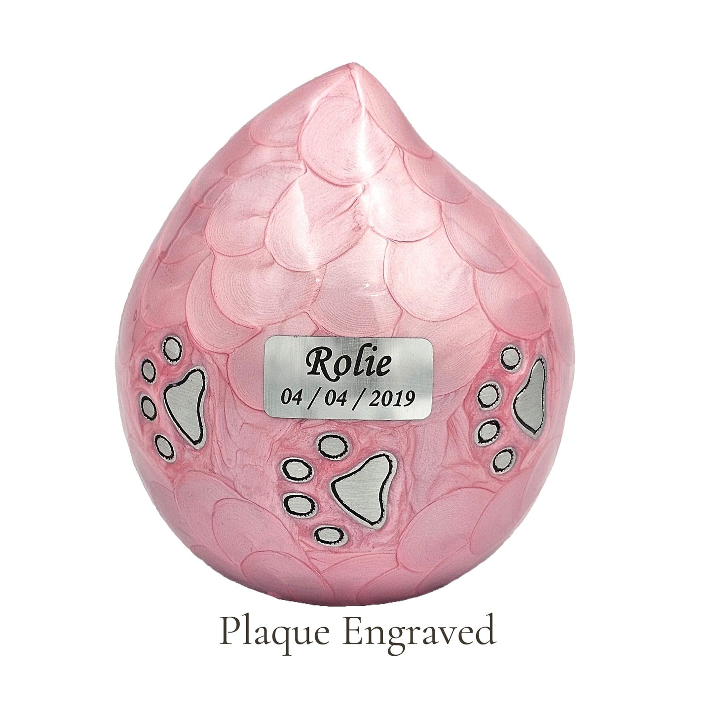 Plaque engraved on the urn