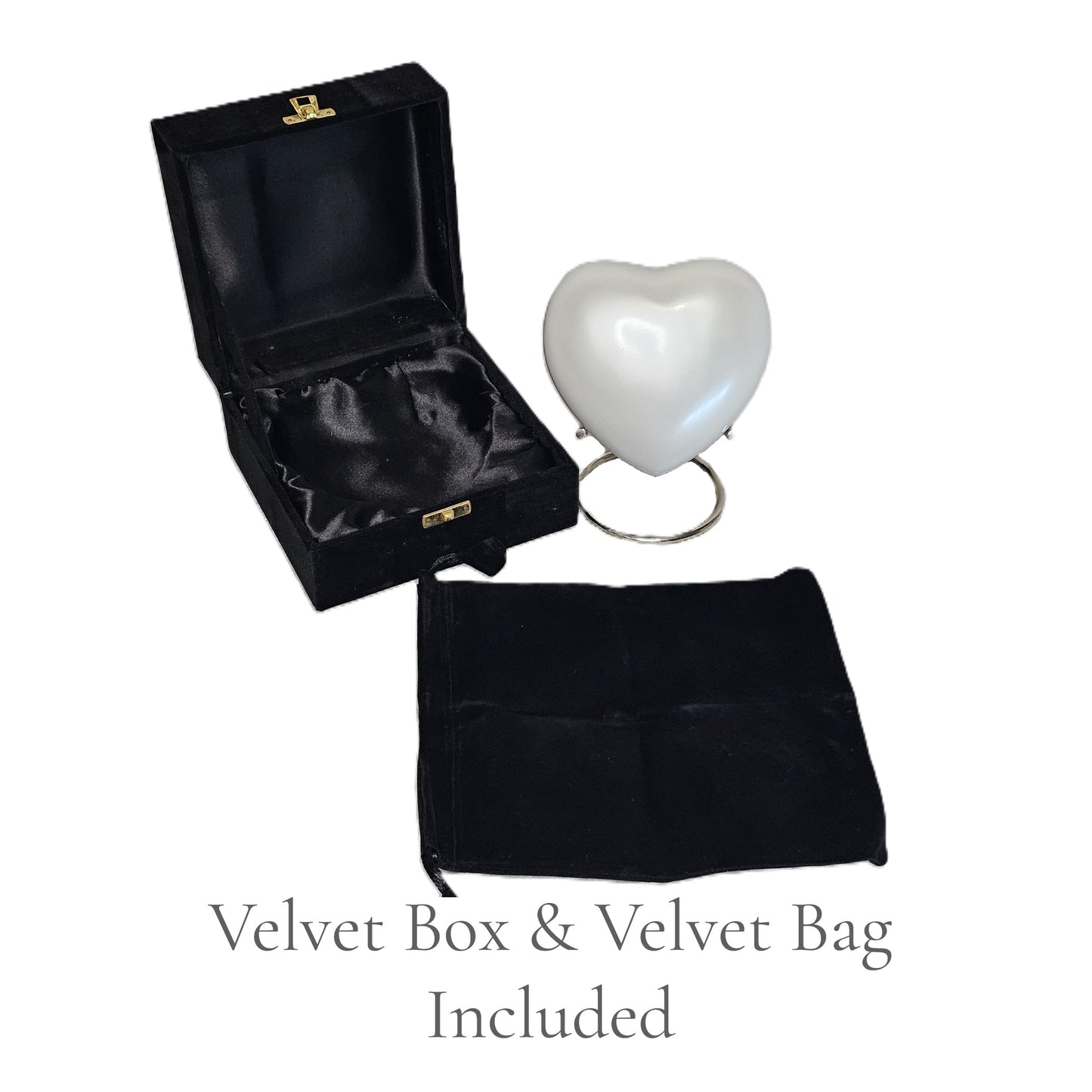 Velvet box & Velvet bag Included