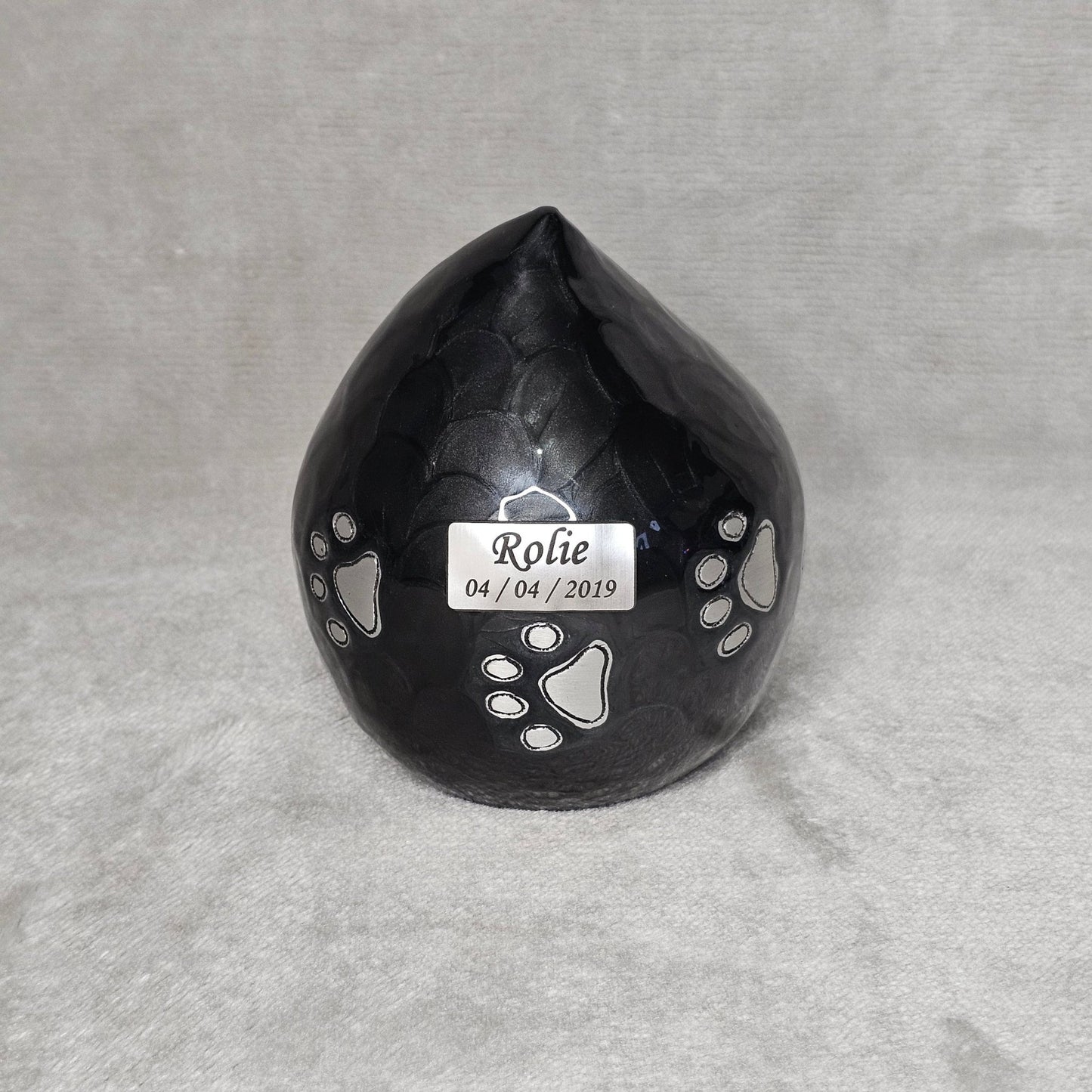Charcoal Grey Personalised Pet Loss Teardrop Urn - Free Velvet Box & Velvet Bag - Living Forever Memories - For then, For now, Forever.