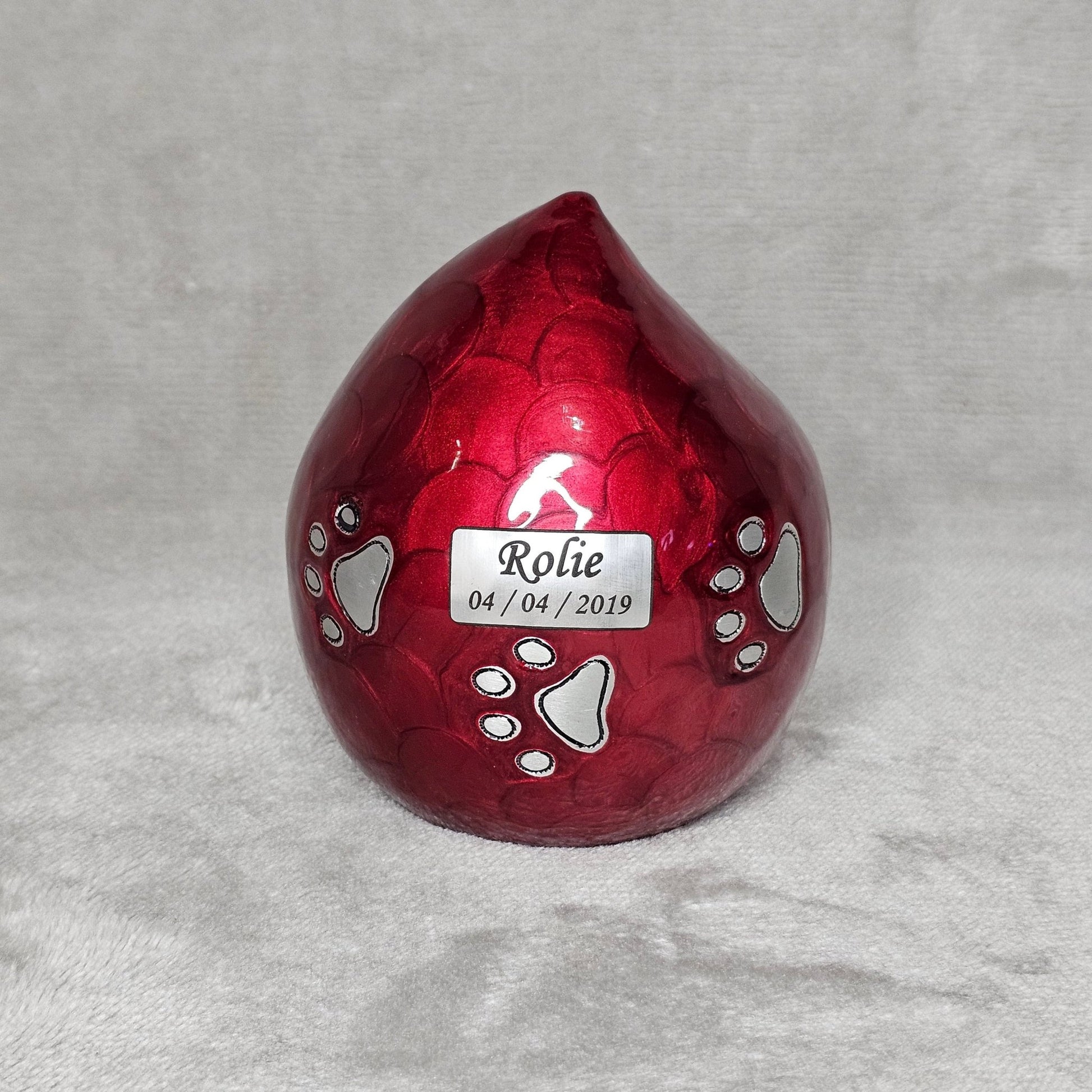 Deep Red Personalised Pet Loss Teardrop Urn - Free Velvet Box & Velvet Bag - Living Forever Memories - For then, For now, Forever.