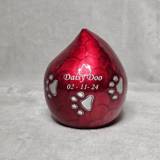 Deep Red Personalised Pet Loss Teardrop Urn - Free Velvet Box & Velvet Bag - Living Forever Memories - For then, For now, Forever.