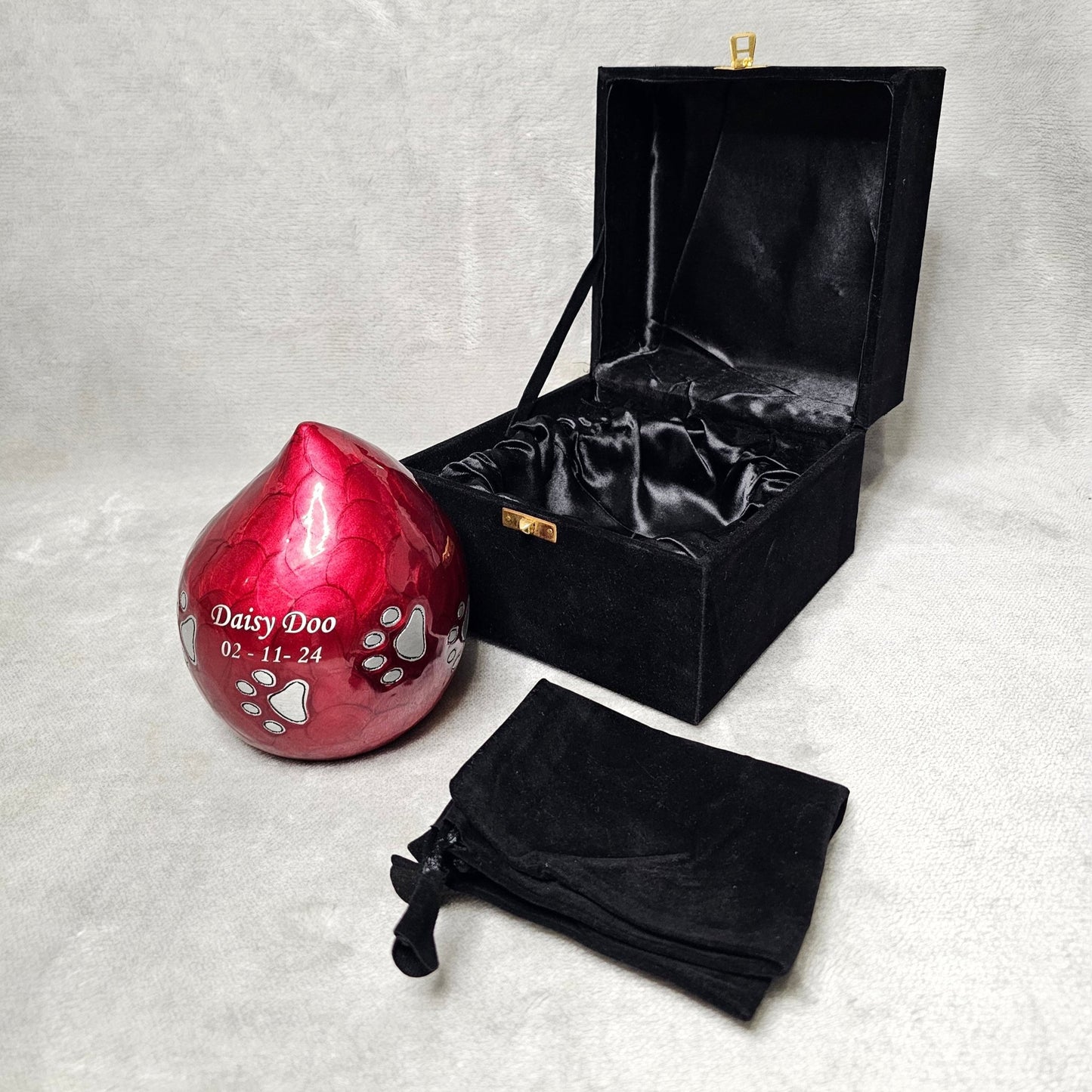 Deep Red Personalised Pet Loss Teardrop Urn - Free Velvet Box & Velvet Bag - Living Forever Memories - For then, For now, Forever.
